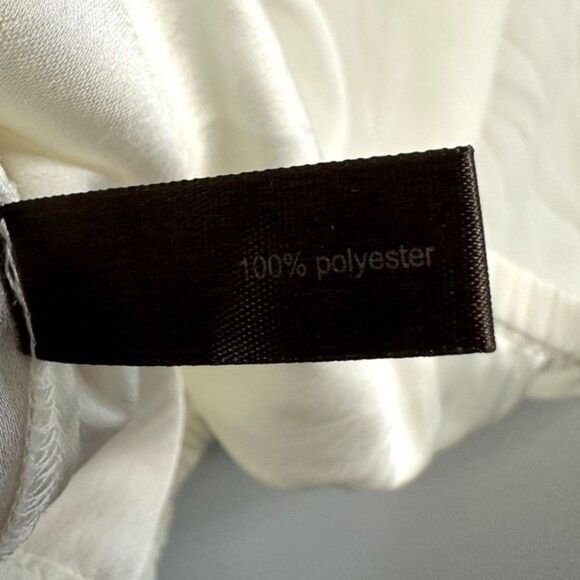 The Limited Women’s size small white silky feel long sleeve blouse 532B3 - Picture 3 of 11